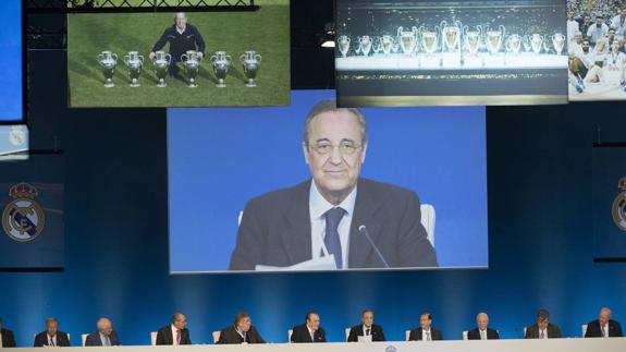 El cántabro Paco Gento, nuevo presidente de honor del Real Madrid