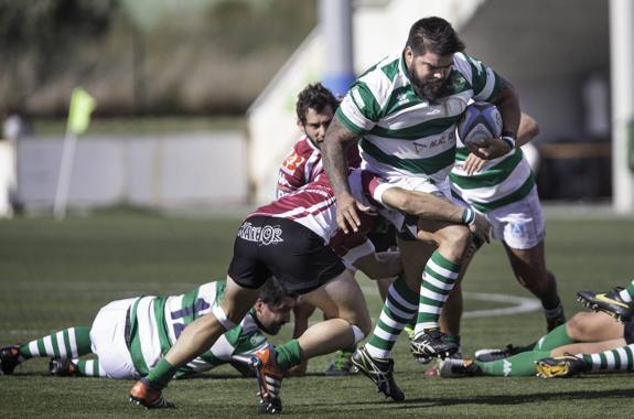 El Independiente cae ante el Gernika y el viento