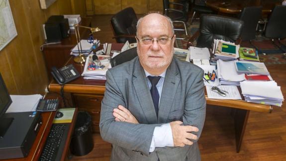 El Gobierno, en contra de subvencionar la sanidad privada cuando "falta para la pública"