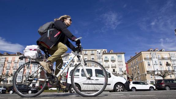 A pedaladas de Nueva Montaña a El Sardinero