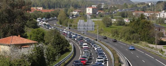 El tren rápido, el Desfiladero y las dos autovías, las grandes deudas de Fomento con Cantabria