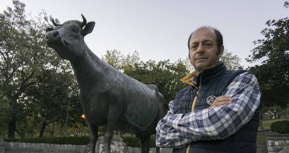 "Existe vocación ganadera joven, pero es muy difícil vivir de ello"