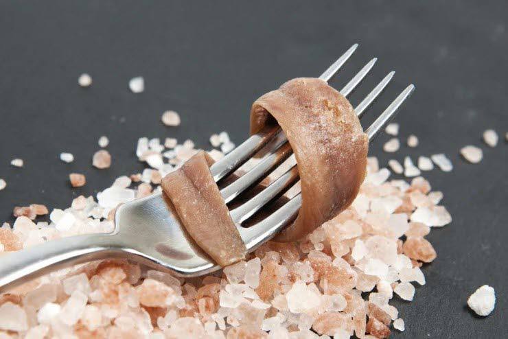 ¿Cómo se filetea una anchoa?