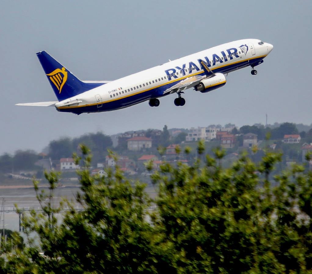 Ryanair programa sus vuelos en el Seve Ballesteros hasta abril de 2018