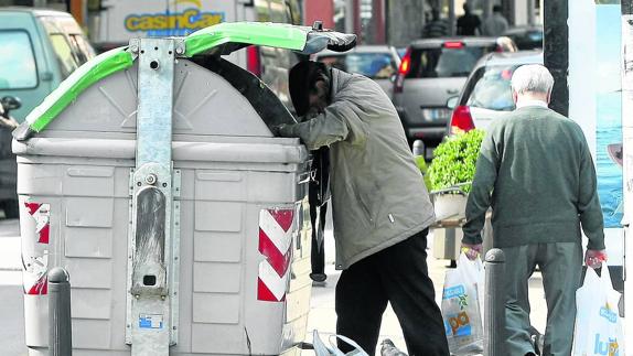 La Renta Social Básica crece un 33% para paliar la falta de recursos en los hogares