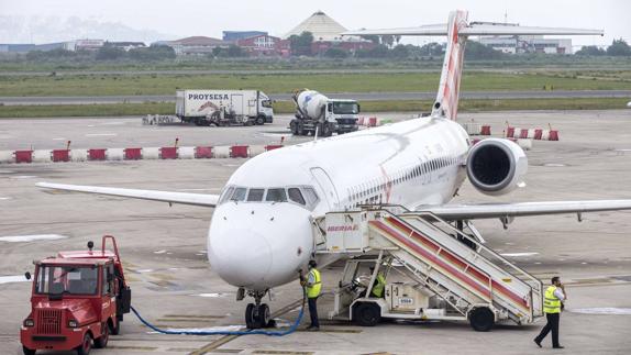 Cantabria volverá a viajar en avión a Sevilla a partir de este domingo