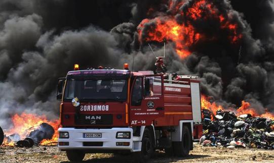 El Gobierno propone crear el séptimo parque de bomberos del 112 en Camargo