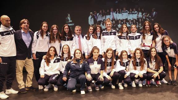 El fútbol cántabro se viste de gala