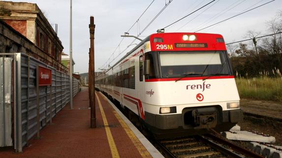 Adif denuncia una obra sin licencia junto a la estación de Sierrapando