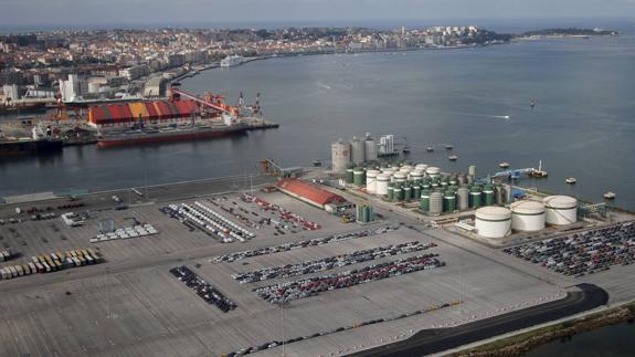 Adjudicado a FCC por 17,2 millones de euros el muelle 9 de Raos