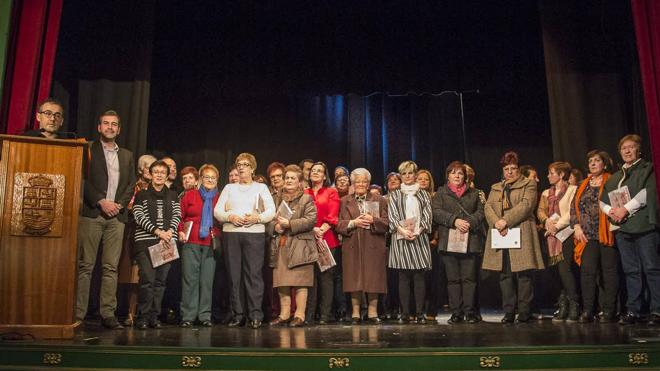 Mujeres de Santoña, historia de un pueblo