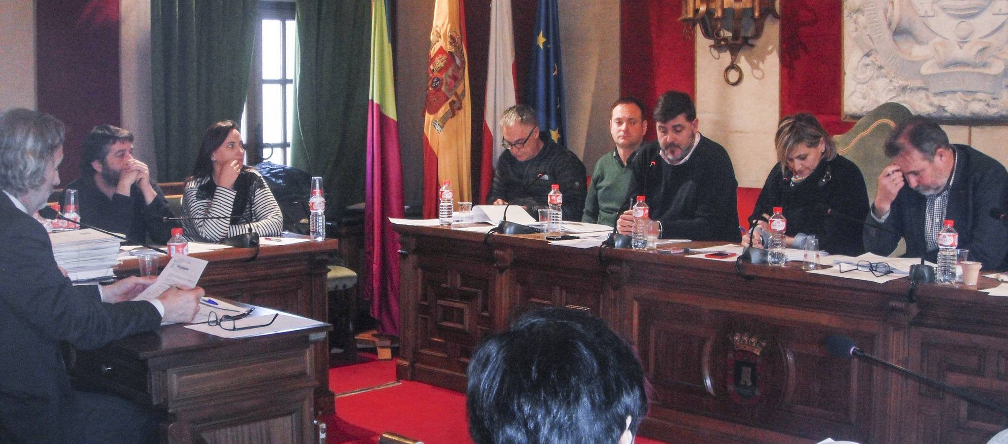 El Pleno de Camargo rechaza la rebaja fiscal de un equipo de gobierno en minoría