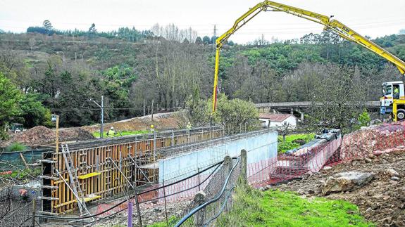 Las carreteras de la región se asfaltarán con 35 millones de euros este año