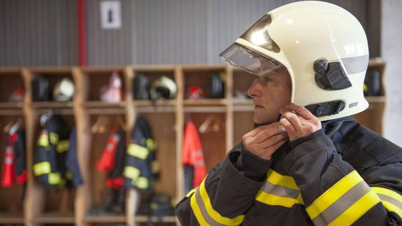 Camargo creará una bolsa de empleo para blindar su Parque de Bomberos