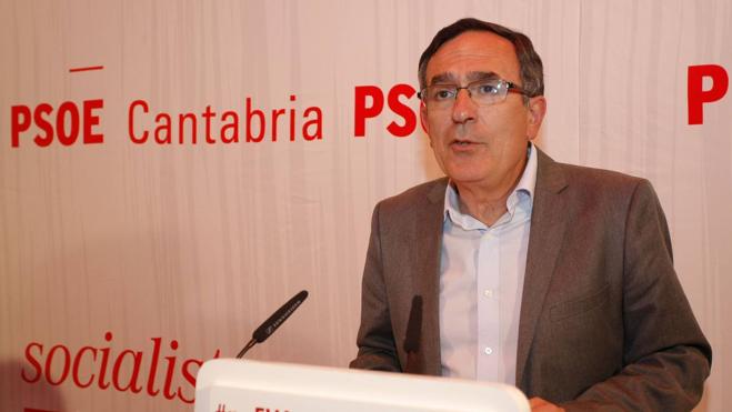 Cruz Viadero critica que De Guindos no le reciba por "problemas de agenda"