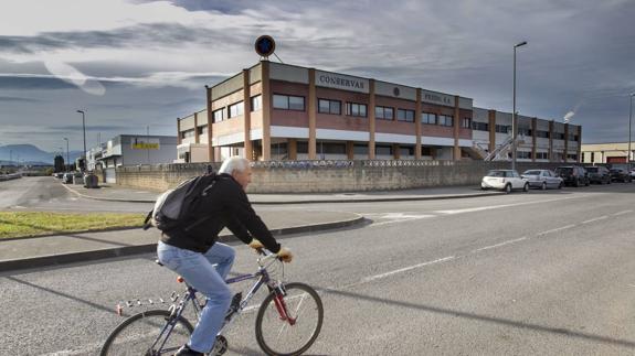 El Gobierno recurrirá la anulación del Plan General de Laredo y el Ayuntamiento rechaza hacerlo