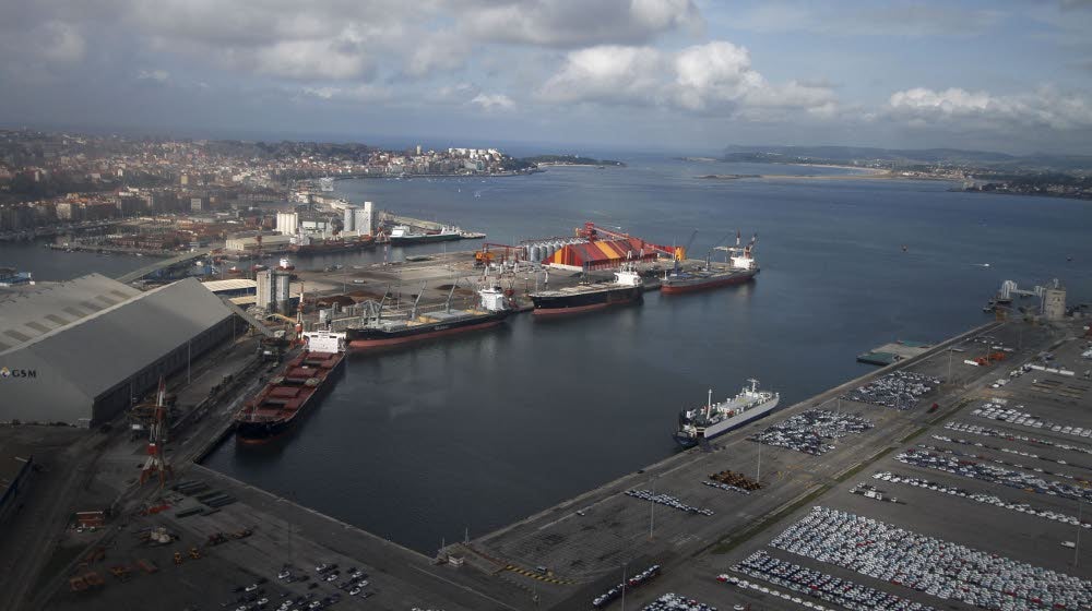 El Puerto de Santander invertirá 23,3 millones este año, el 60% en el muelle 9 de Raos