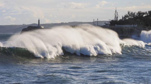 Las rachas de viento han alcanzado los 131 km/h durante una noche sin incidencias