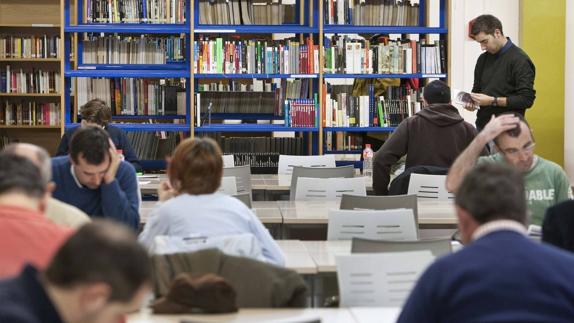 La biblioteca vuelve a madrugar