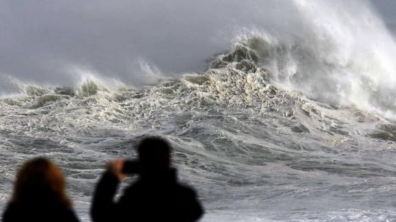 Una "potentísima borrasca" amenaza Europa