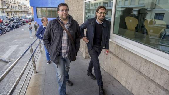 Mantecón se querella contra De la Serna por injurias y calumnias