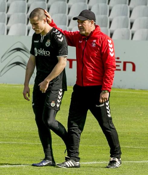 El Racing centra su mirada en la Ponferradina