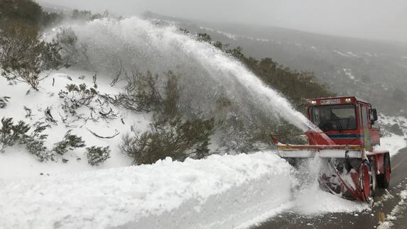 Alto Campoo registra una racha de viento de 123 km/h, la máxima de esta madrugada