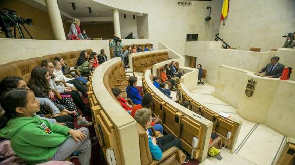 "¿Revilla, en qué partido estás? ¿En Ciudadanos?"