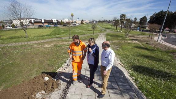 Camargo mejora los accesos al entorno de la avenida de Alday