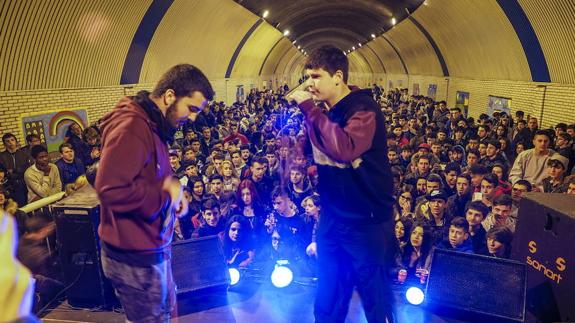 El rap, protagonista de La Noche es Joven en la estación de Santander