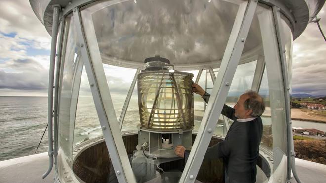 El faro de la Punta de la Silla, el guardián de la costa occidental