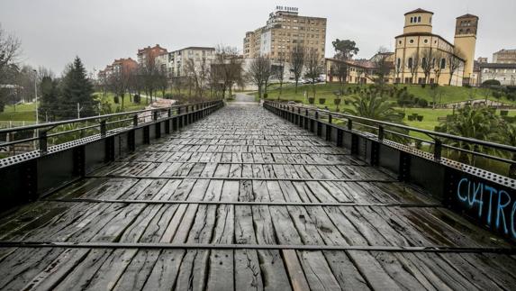 El cargadero se cierra al paso