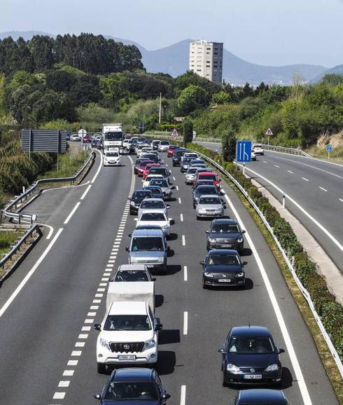 Cantabria batió su récord de vehículos por hora en circulación el Jueves Santo