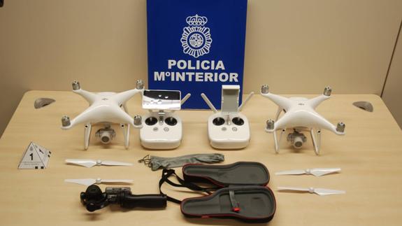 Compra drones y cámaras, no los paga y denuncia que no se los enviaron