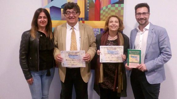 Bernardo Romero y Gloria Fernández, premiados en el certamen literario de Colindres