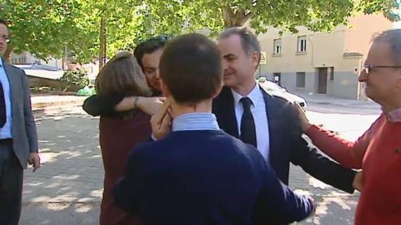 "Eran dos buenas personas. La vida les dio una dentellada seca y caliente"