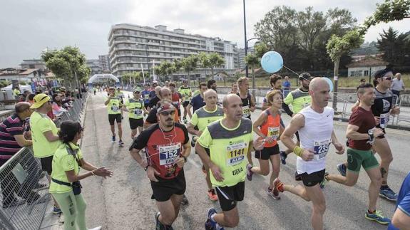 Un millar de atletas participarán en la Maratón y Media Maratón