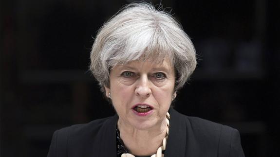 Theresa May: "Ha habido demasiada tolerancia al extremismo en este país"