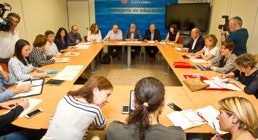 Educación elimina las vacaciones de Semana Santa del calendario escolar