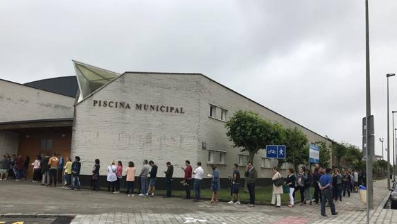 Colas de hora y media para apuntarse a las actividades de verano del IMD