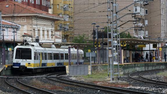 El convenio del soterramiento quiere conservar el edificio de la estación de Feve para otros usos