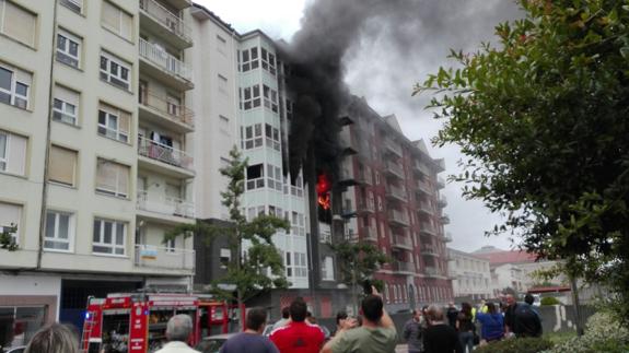 "Eran dos chavales, prendieron fuego a la casa y salieron corriendo"