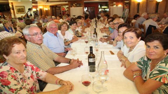 Comida de la Asociación de la Tercera Edad de Liébana