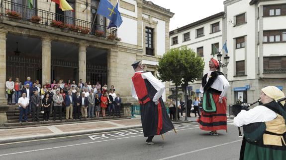 Cantabria destaca el pasado "histórico" y "simbólico" que le une a Asturias