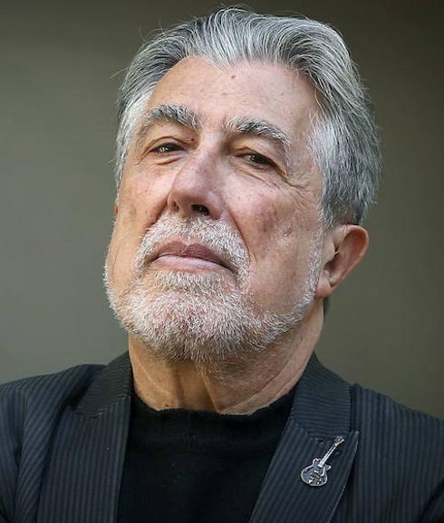 «Los que hemos hecho leer a este país, moriremos sin que se nos reconozca»